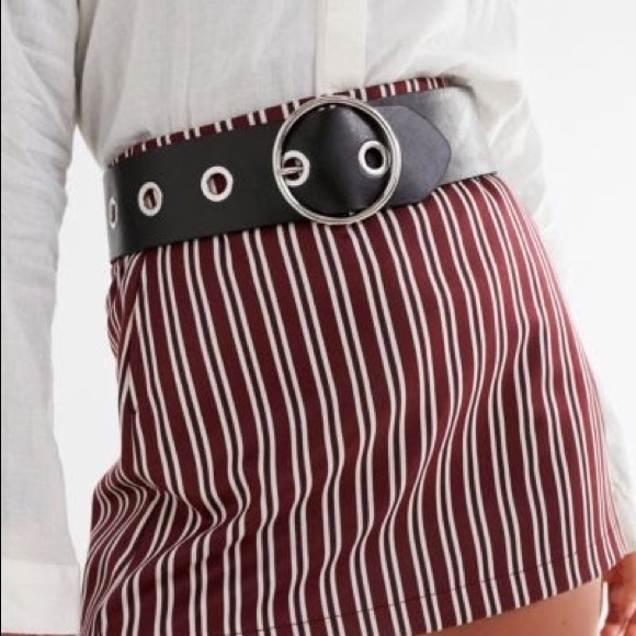 Urban Outfitters Accessories - Circle Hardware belt